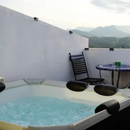Casa vacanze Refugio Con Encanto Y Jacuzzi En El Corazon De Olvera