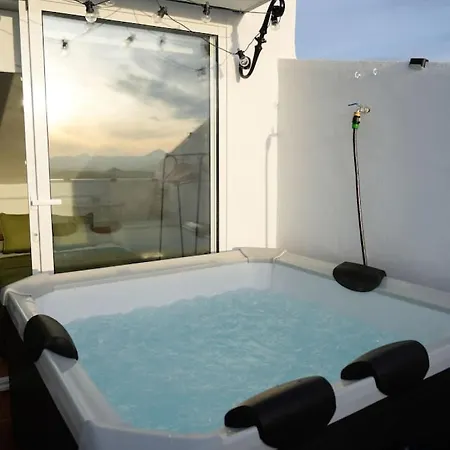 Refugio Con Encanto Y Jacuzzi En El Corazon De *