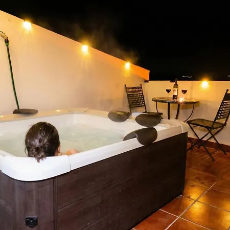 Casa vacanze Refugio Con Encanto Y Jacuzzi En El Corazon De *